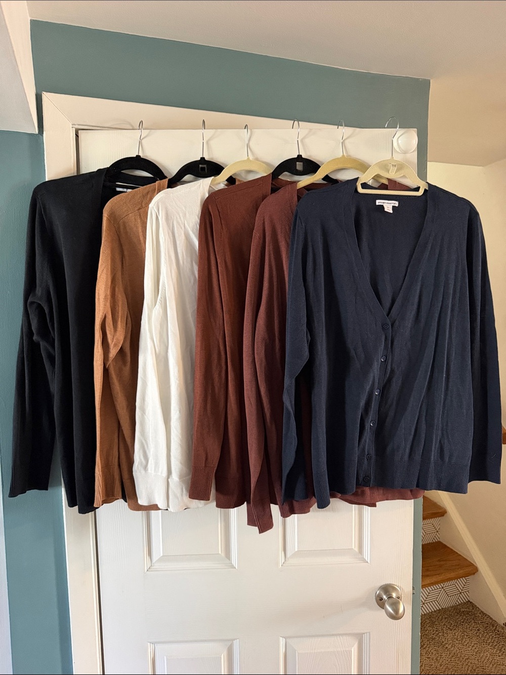 Amazon Essentials Women's Button V-Neck Cardigan - Navy, Black, Brown, White